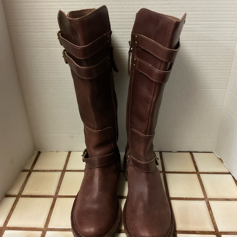 Ugg Australia Gillespie Tall Brown Leather Riding Boots